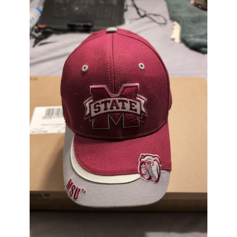Mississippi State Bulldogs Capsmith Adjustable Embroidered Hat